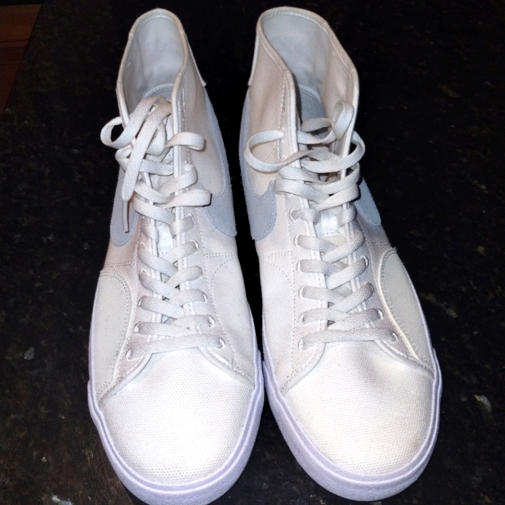 Size 13 - Nike SB Blazer Court Premium Mid